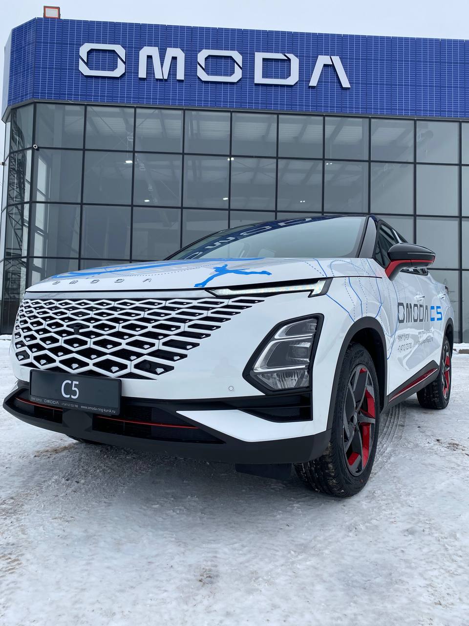OMODA С5 на дорогах Курска