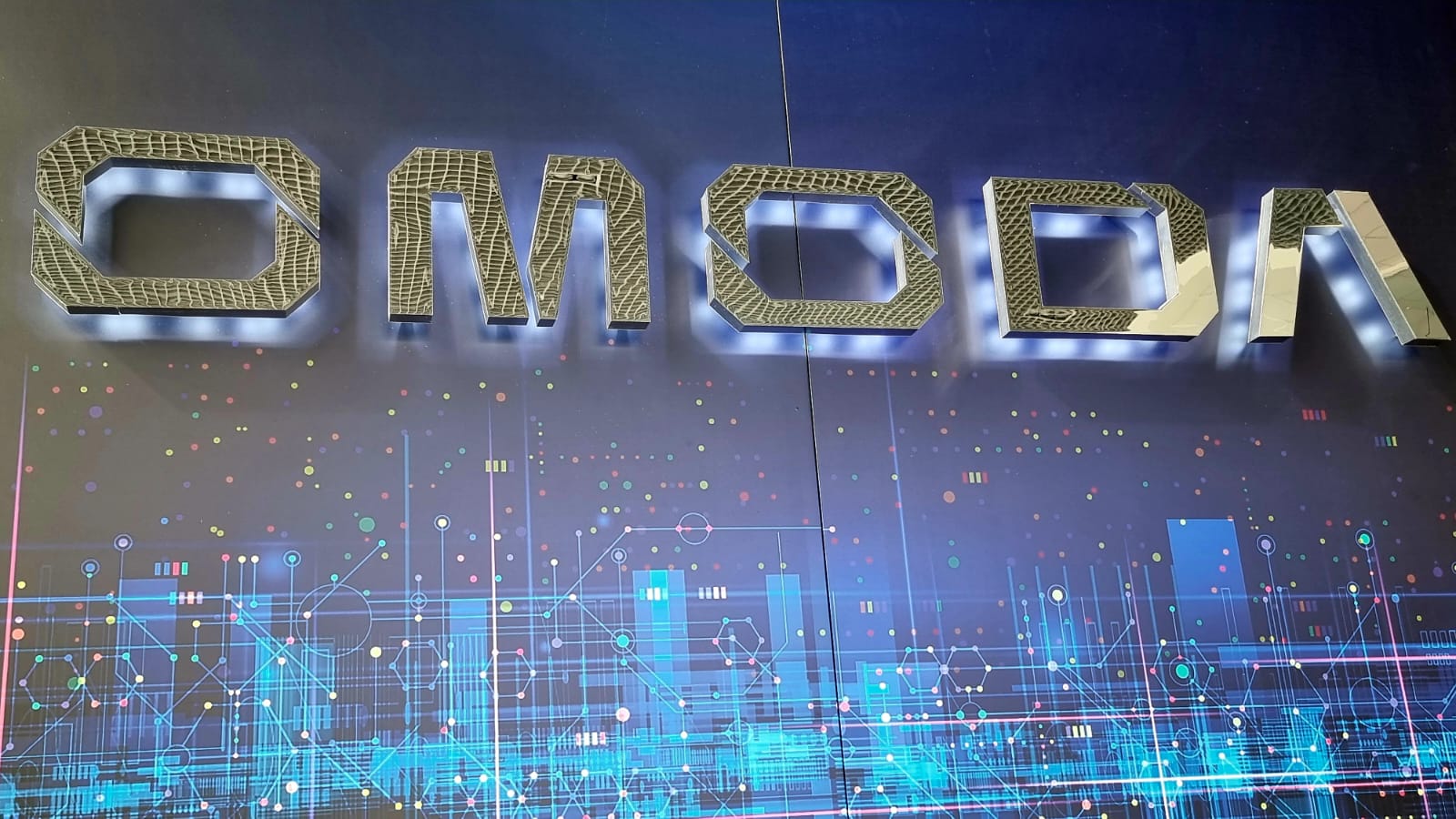 ВЫ ПОМОГАЕТЕ НАМ СТАТЬ ЛУЧШЕ!