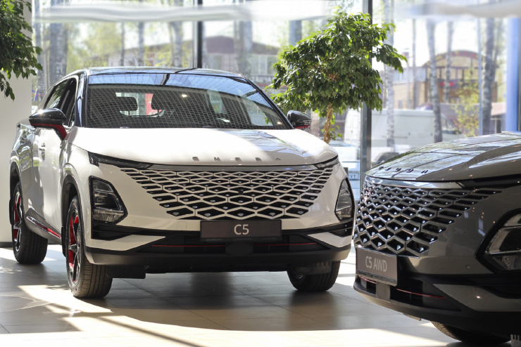 Пять отличий полноприводного OMODA C5 от переднеприводного