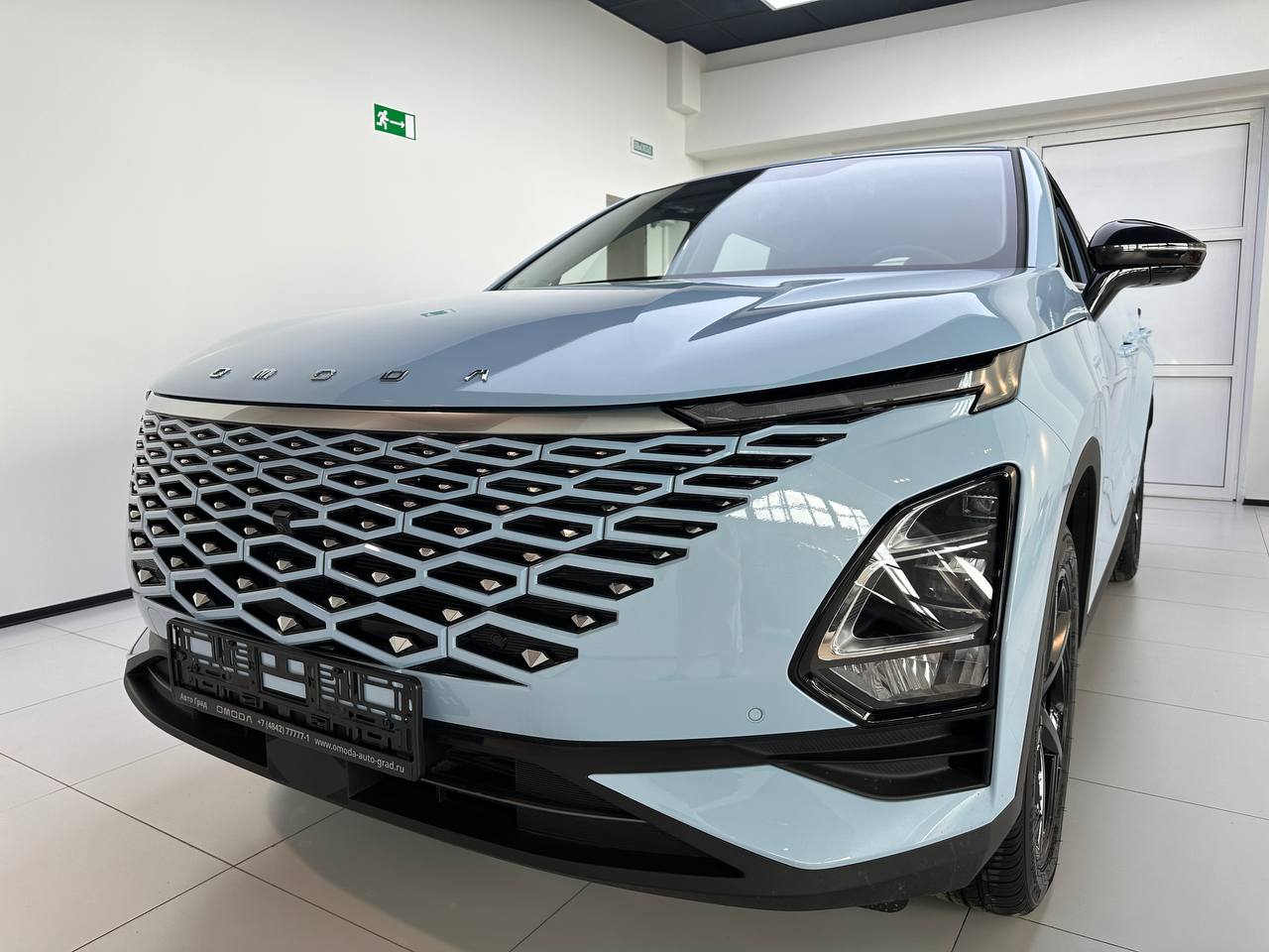 Автомобиль OMODA C5 в уникальном цвете Blue