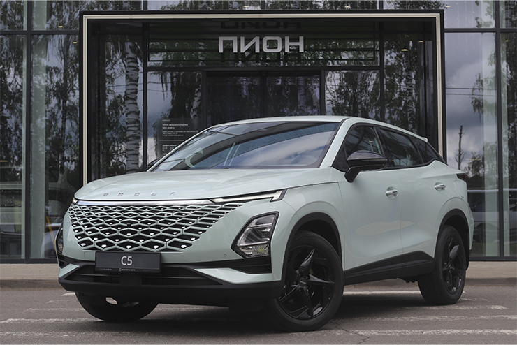 Голубой или зеленый: какой цвет OMODA C5 выберете вы?  