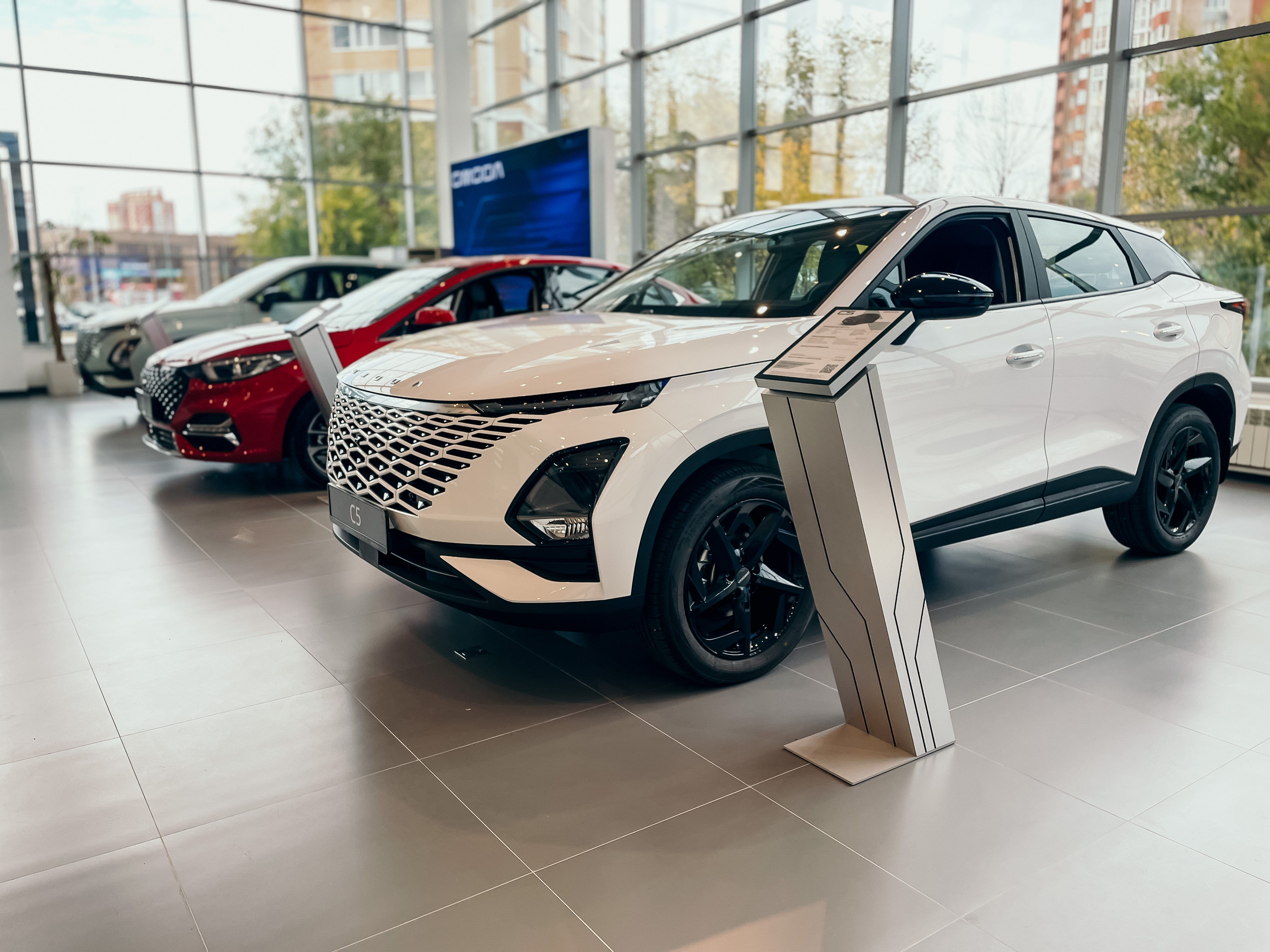 Автосалон Евразия завершил реконструкцию шоурума по стандартам OMODA