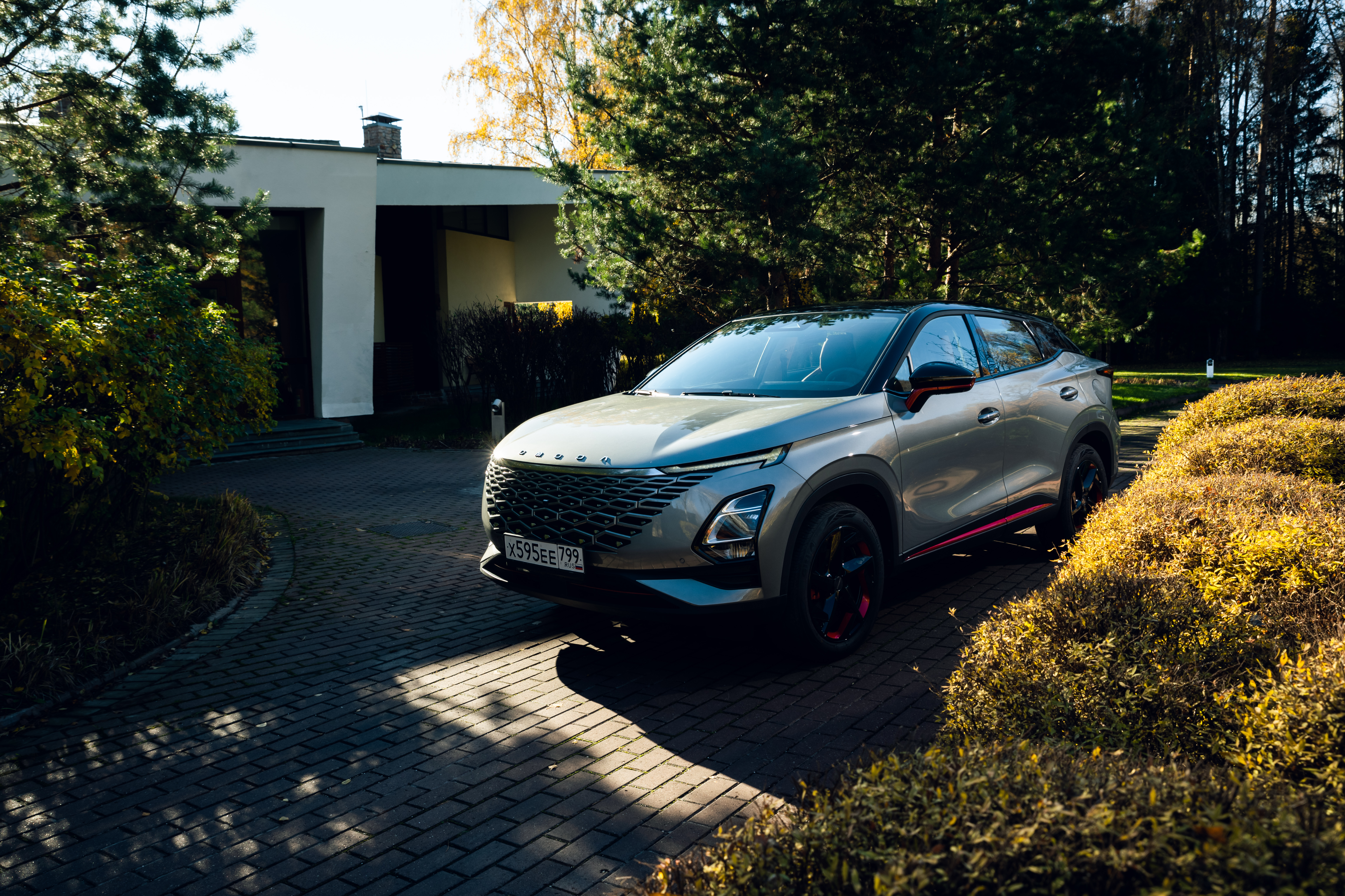 Фастбэк-кроссовер OMODA C5 признан лучшим компактным внедорожником!