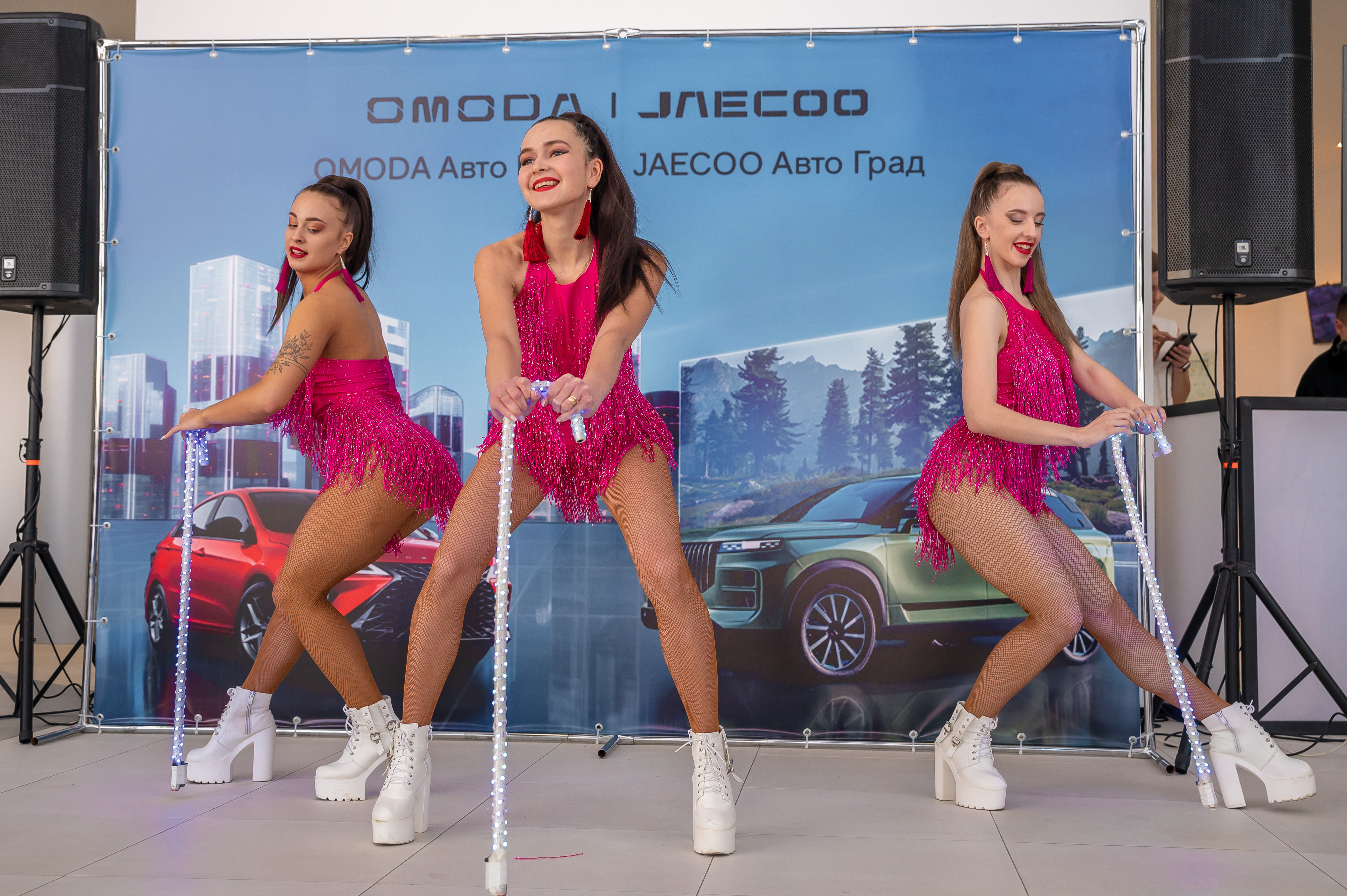 В дилерском центре OMODA Авто Град и JAECOO Авто Град состоялось совместное торжественное мероприятие
