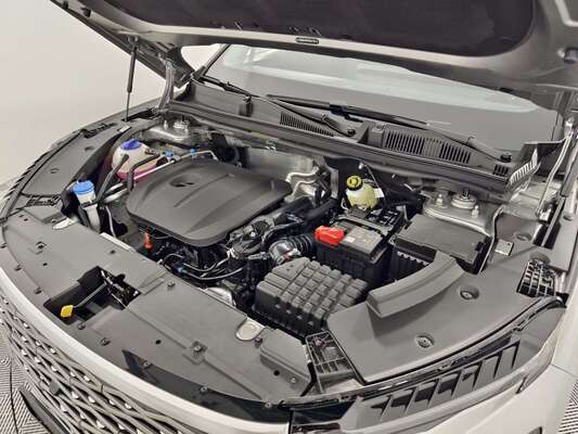 omoda_c5_lifestyle_1.5_cvt