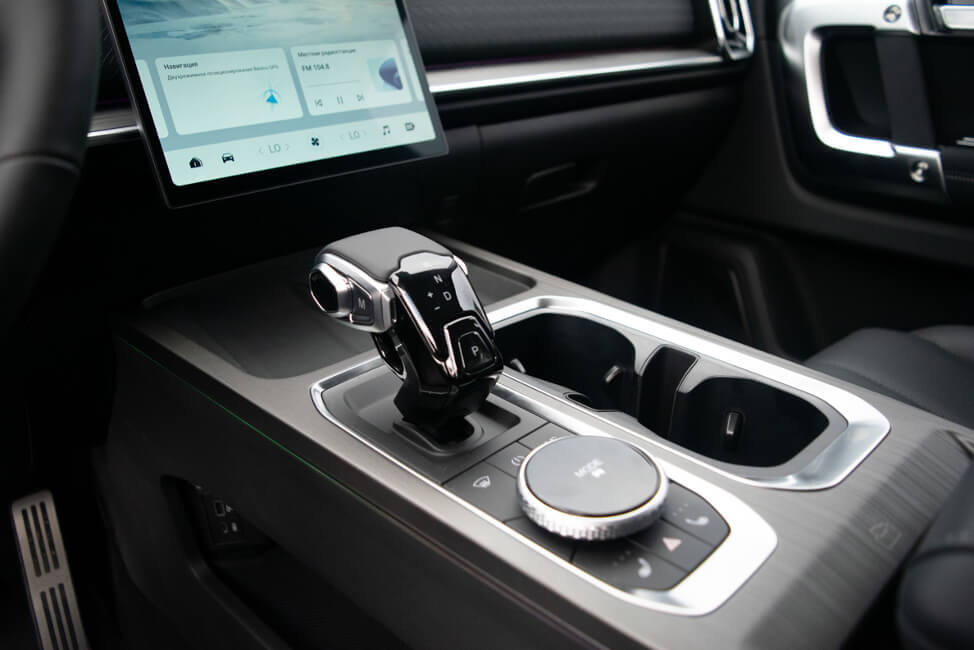 JAECOO J7 оснащен системой полного привода нового поколения под названием ARDIS (All Road Drive Intelligent System).