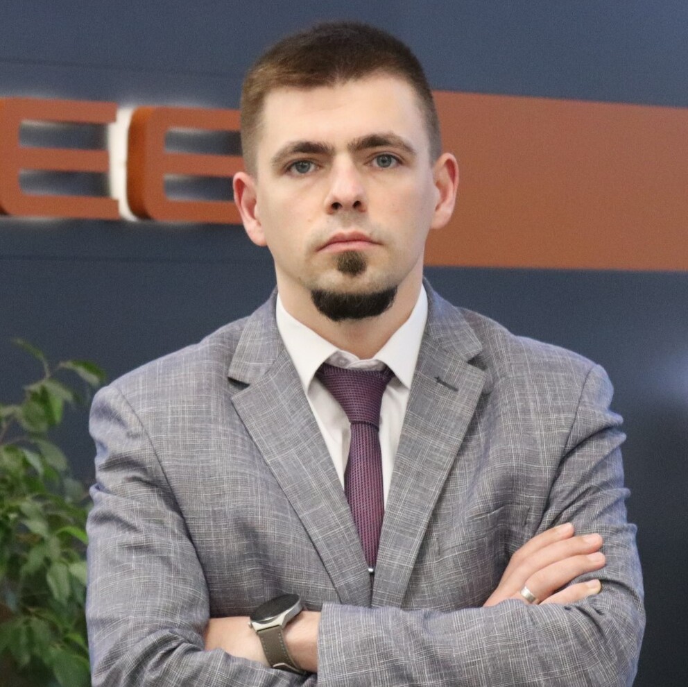 Владимир Бабаев