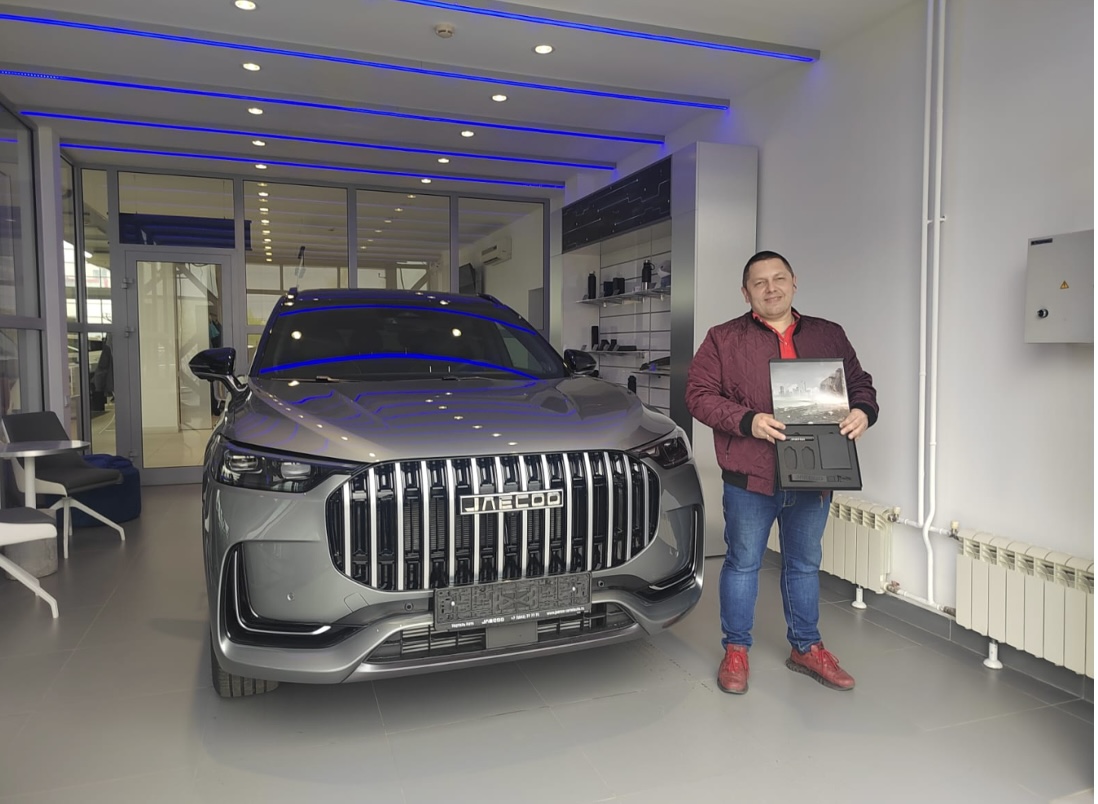 Счастливые владельцы JAECOO J8