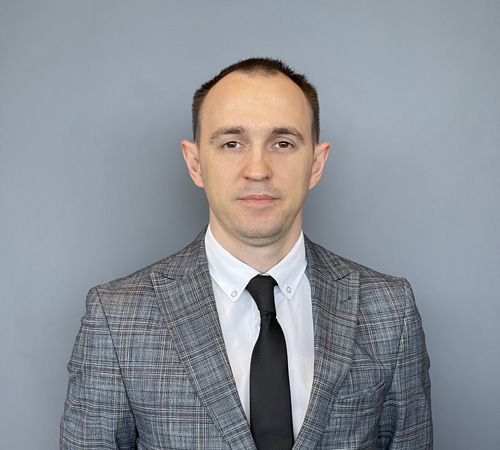 Михил Икомасов