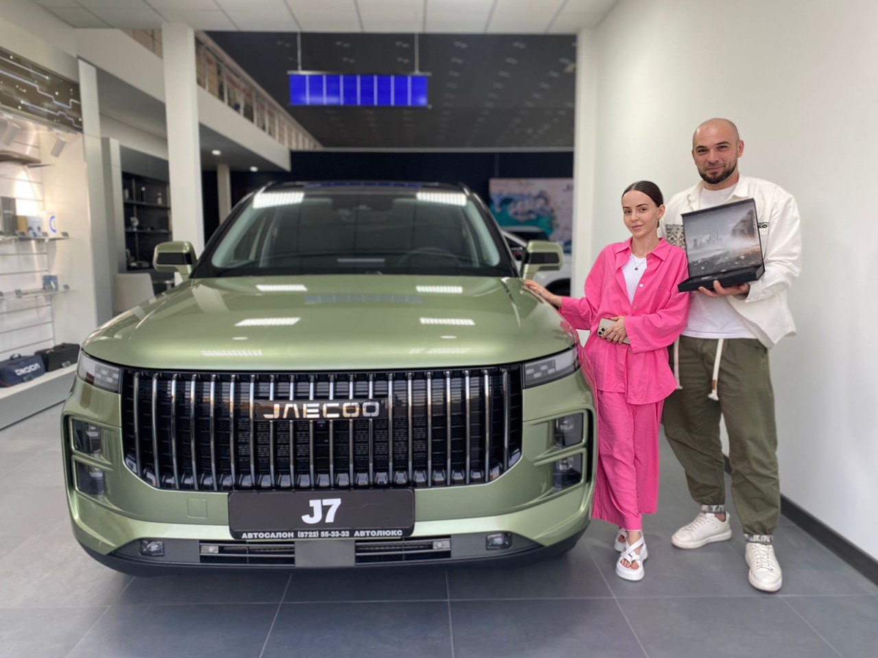 Поздравляем с приобретением нового автомобиля JAECOO J7