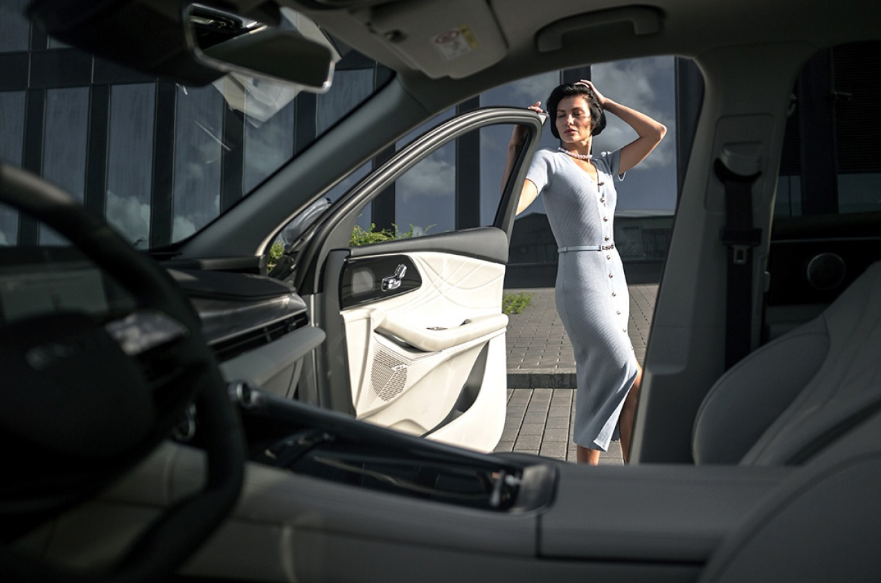 Многофункциональный руль EXEED RX