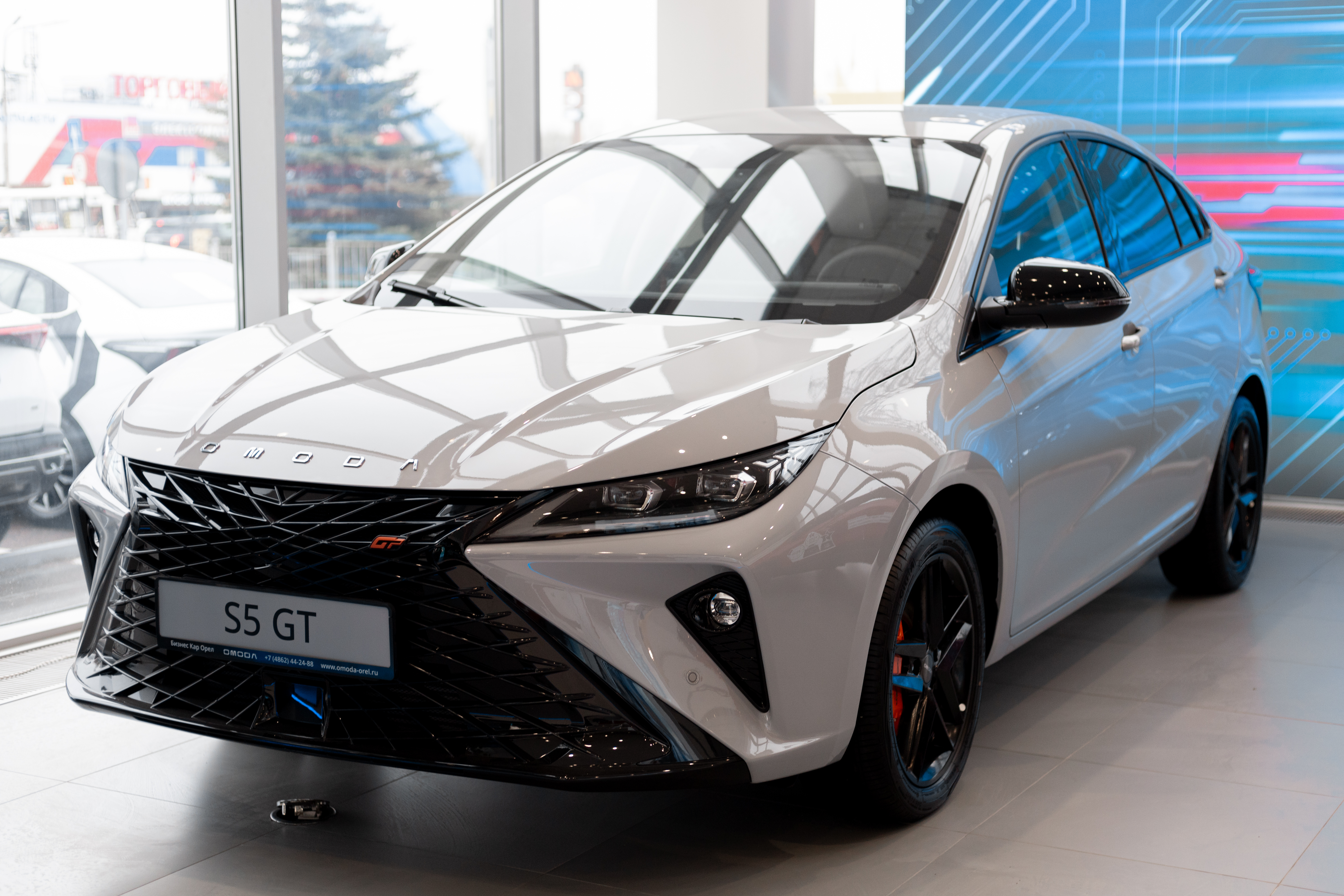 ТЕХНОЛОГИЧНЫЙ СЕДАН OMODA S5 GT НЕ ТОЛЬКО СВОЕЙ УНИВЕРСАЛЬНОСТЬЮ И МОЩНОЙ СИЛОВОЙ УСТАНОВКОЙ, НО И ИМЕЕТ ПРЕИМУЩЕСТВО В ВИДЕ ПОЛНОГО ПРИВОДА!