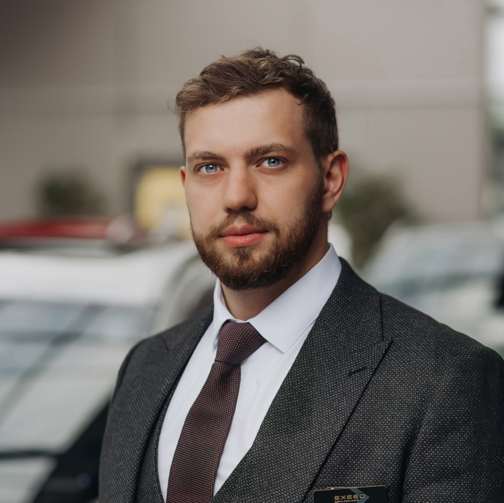 Максимов Роман