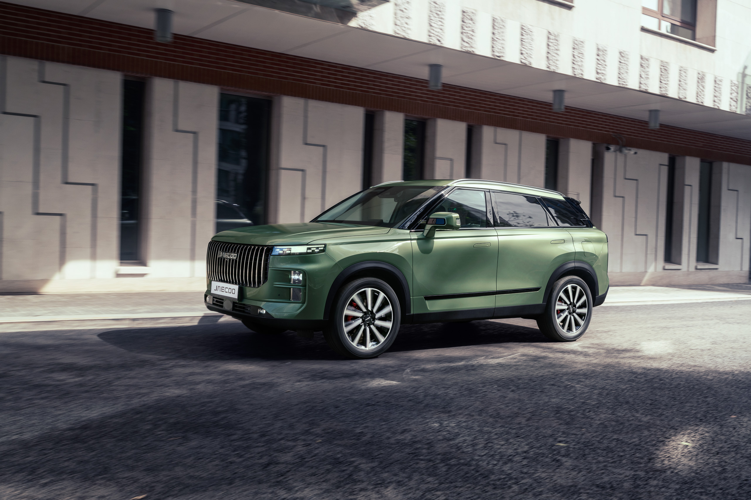Почему лучше покупать автомобиль у официального дилера? 