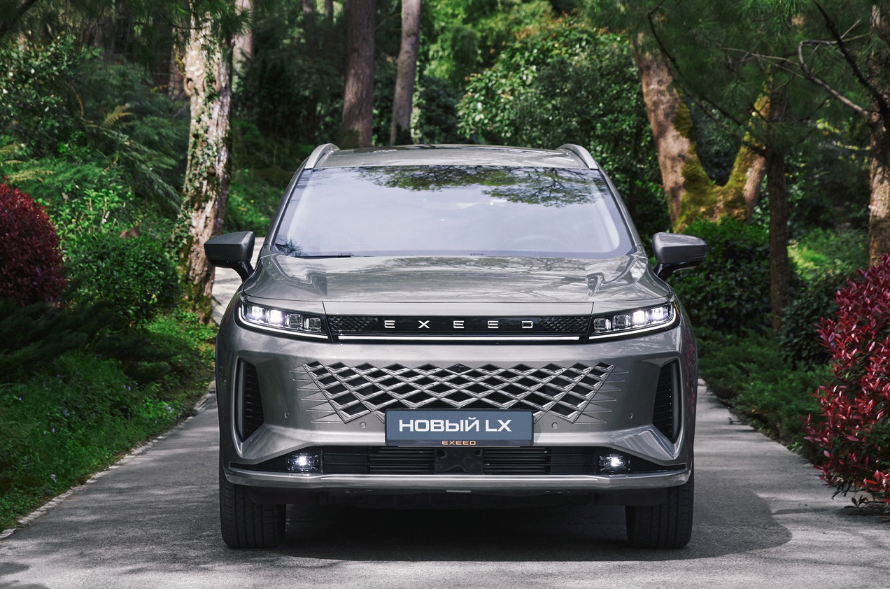 Новый EXEED LX: скоростной процессор и инновационные функции