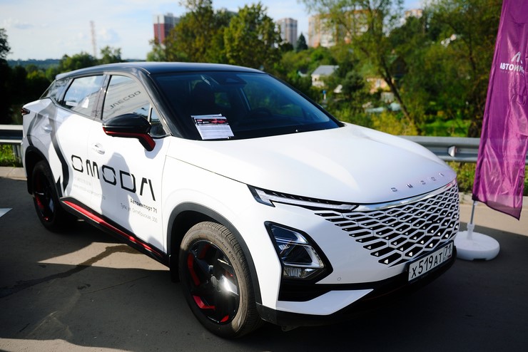 OMODA Автоимпорт 71 стал партнером мероприятия «Пикник со Слободой»