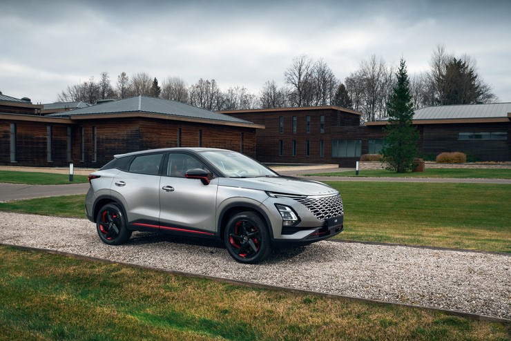 Автомобиль OMODA: идеальный спутник в любых дорожных условиях!