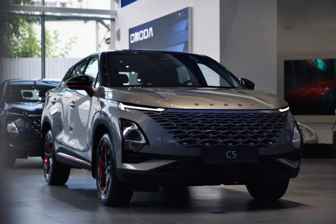 Награды OMODA C5: признание в мире автомобилей 
