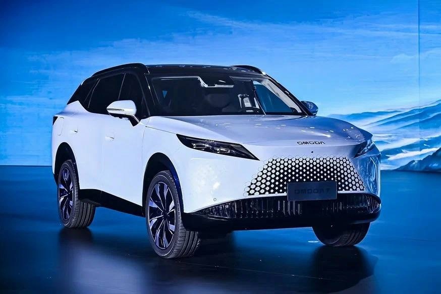 Кроссовер OMODA С7 воплощает новую эстетическую концепцию бренда.