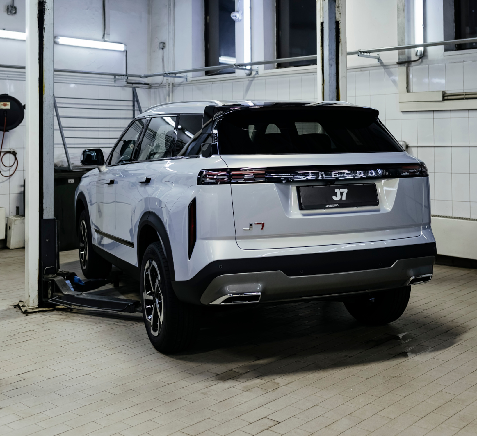 Тонировка автомобильный стекол любой сложности