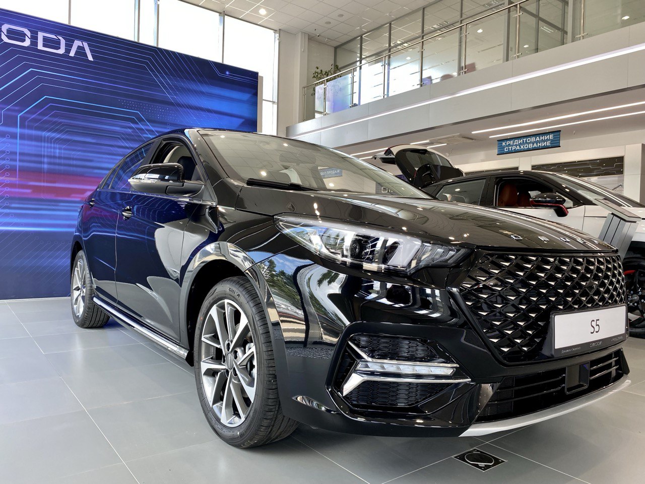 OMODA S5: НОВЫЙ ВЗГЛЯД НА ГОРОДСКИЕ СЕДАНЫ