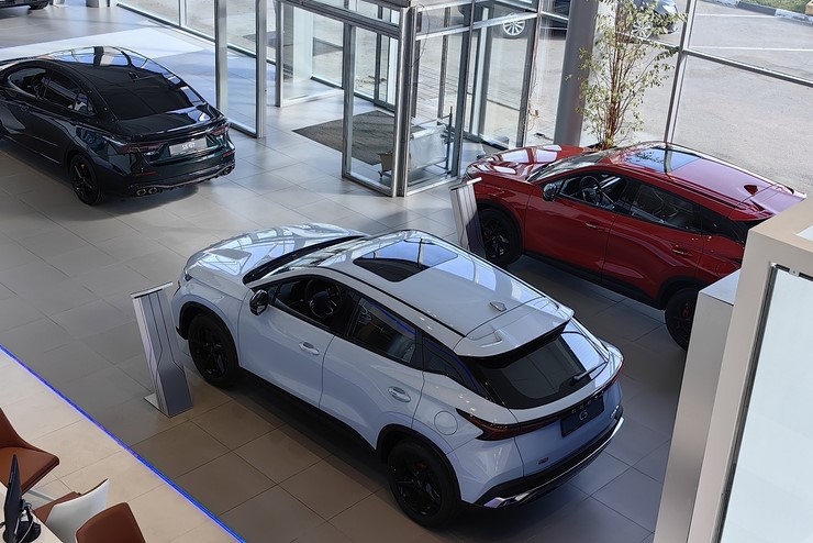 Почему стоит выбрать дилерский центр OMODA Автоимпорт 71 при покупке автомобиля OMODA?