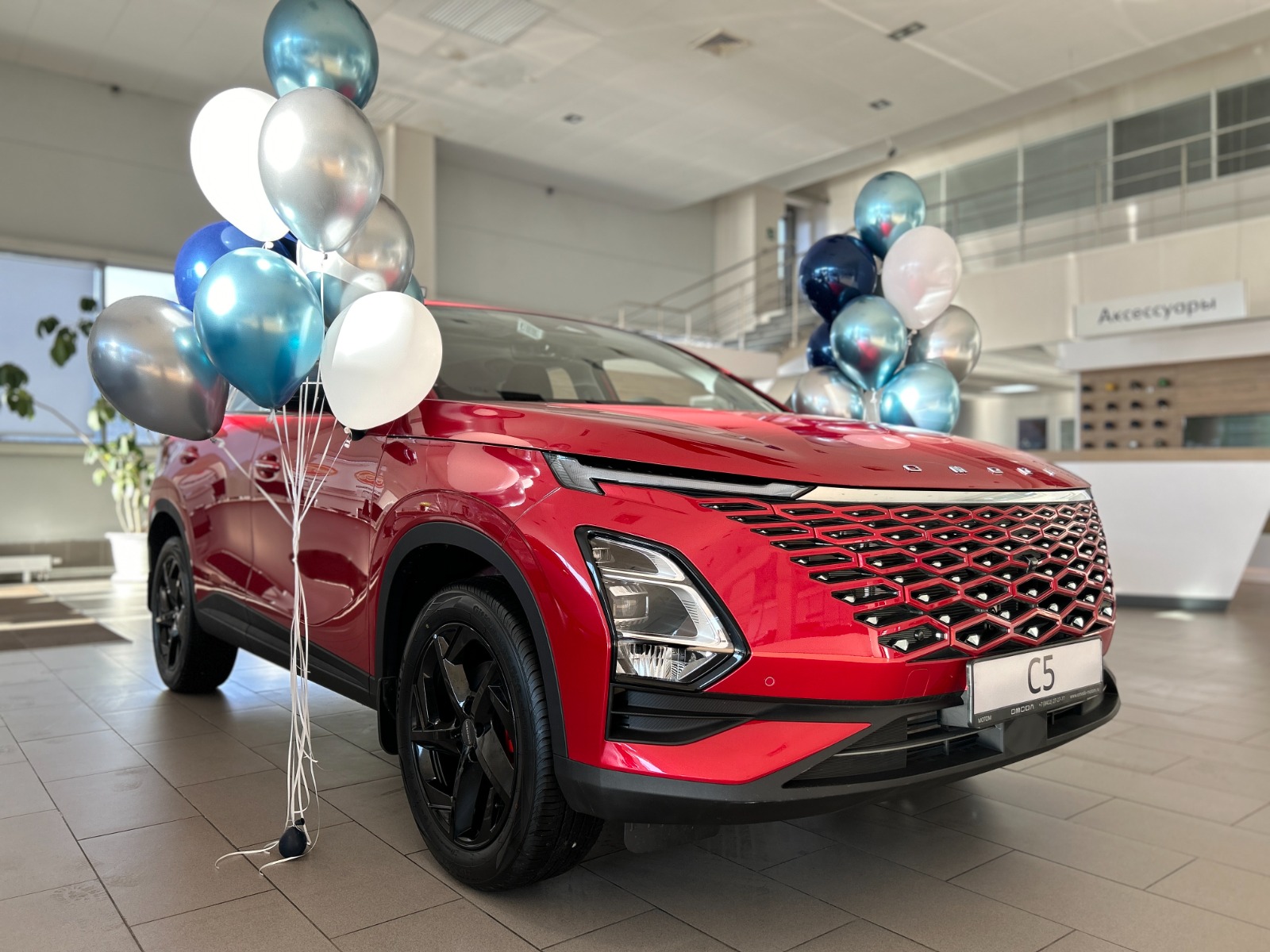 OMODA празднует День рождения на российском рынке! 