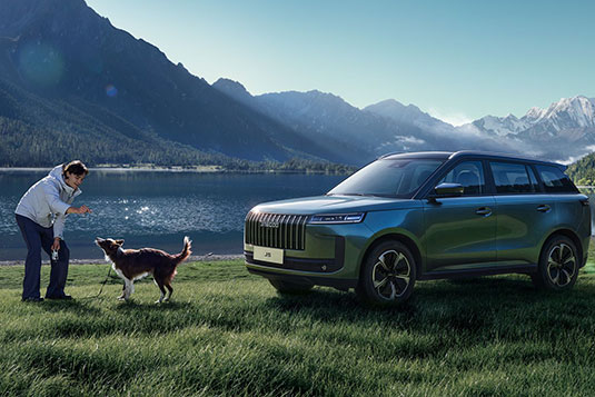 JAECOO представил новый кроссовер J5 – идеального спутника для приключений!