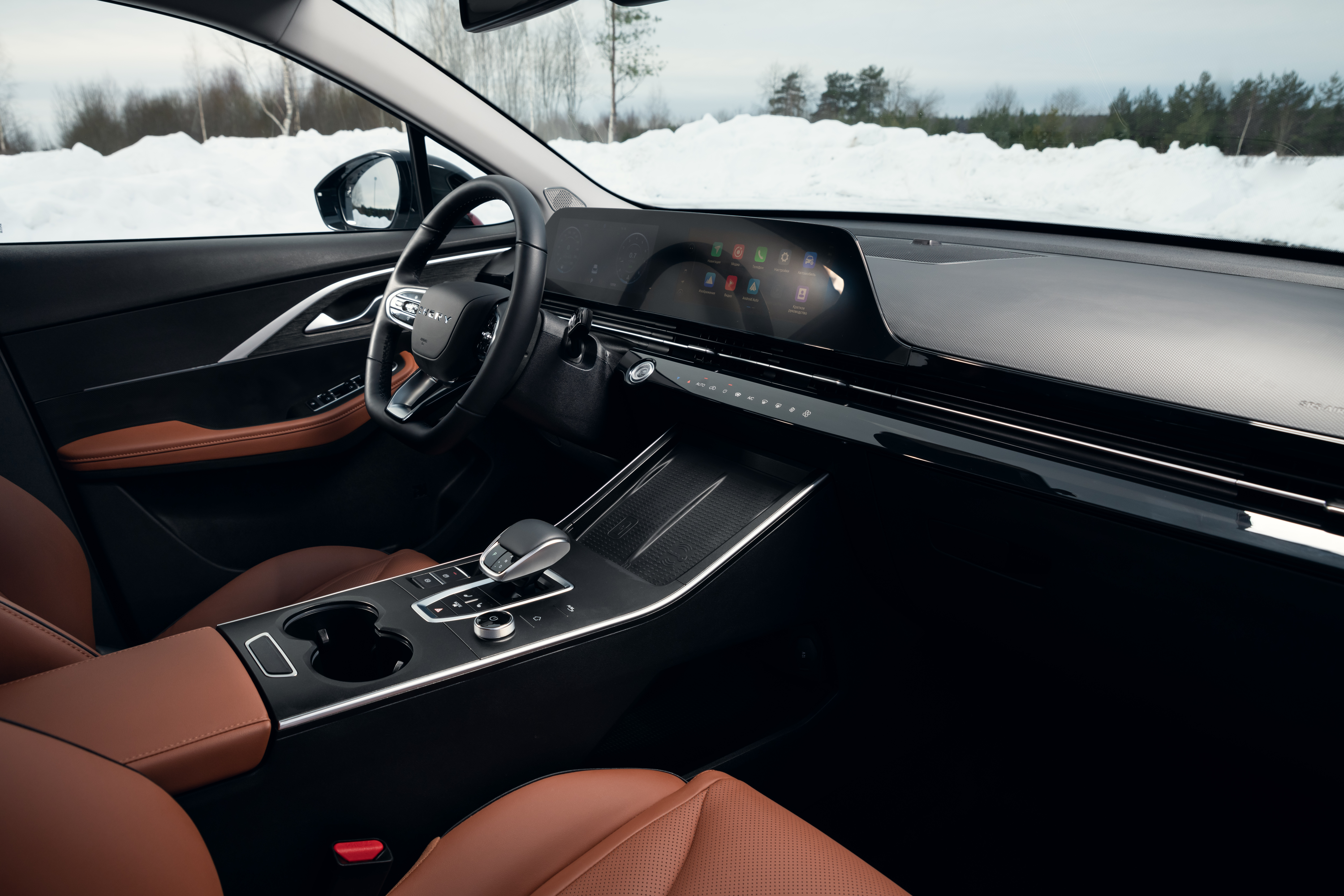 В пакет тёплых опций OMODA C5 входит: