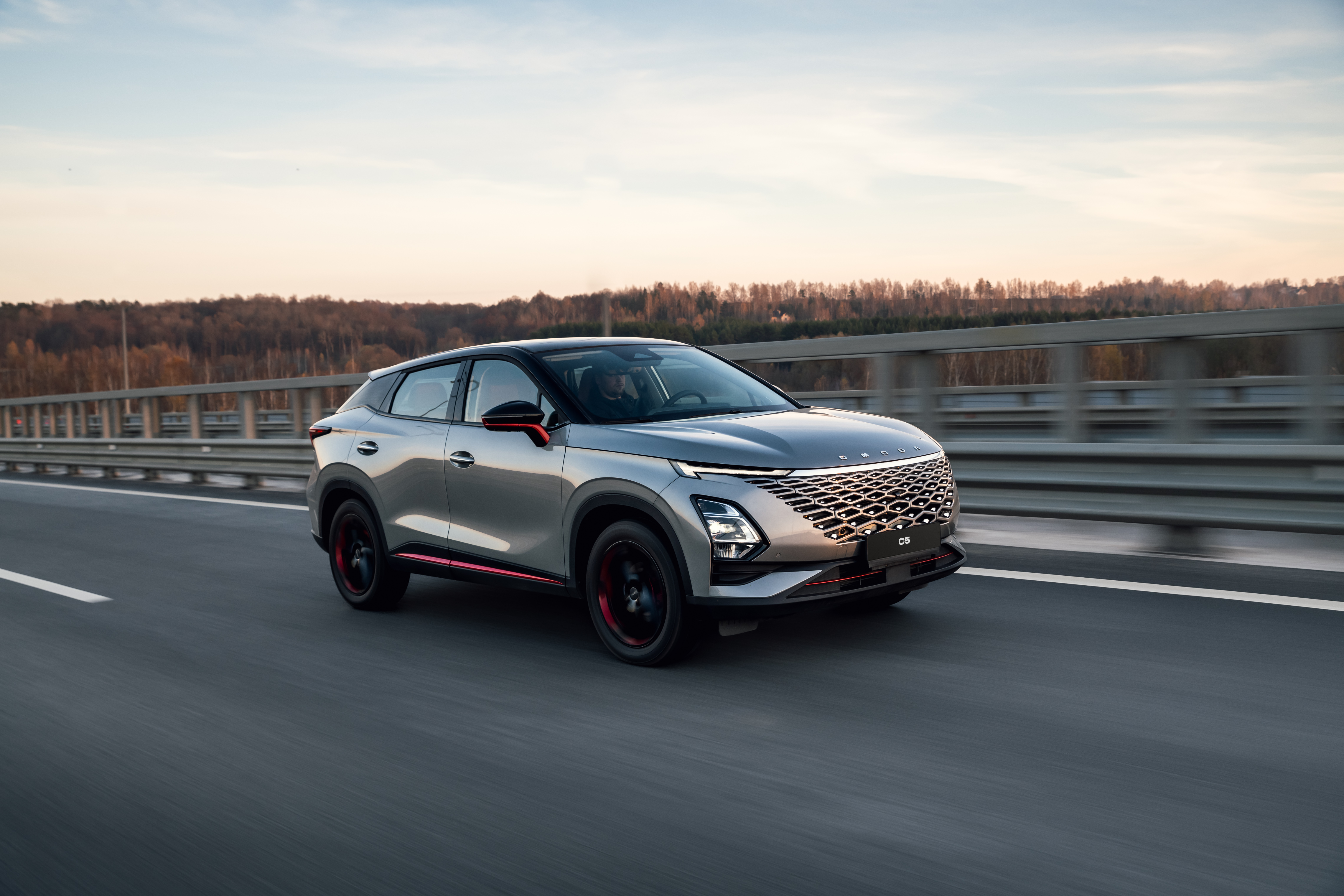 Высокие стандарты безопасности OMODA C5