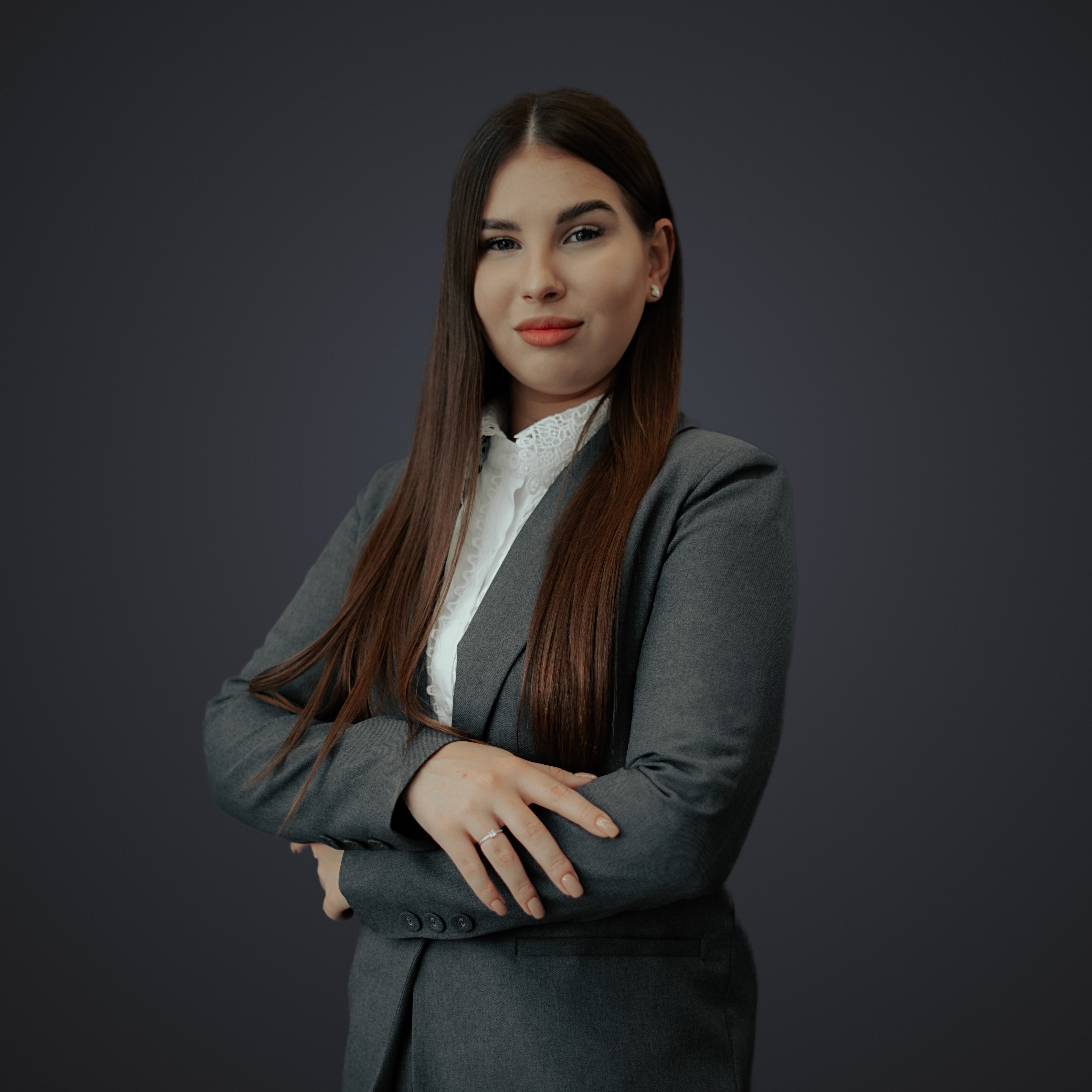 Елена Михайлова