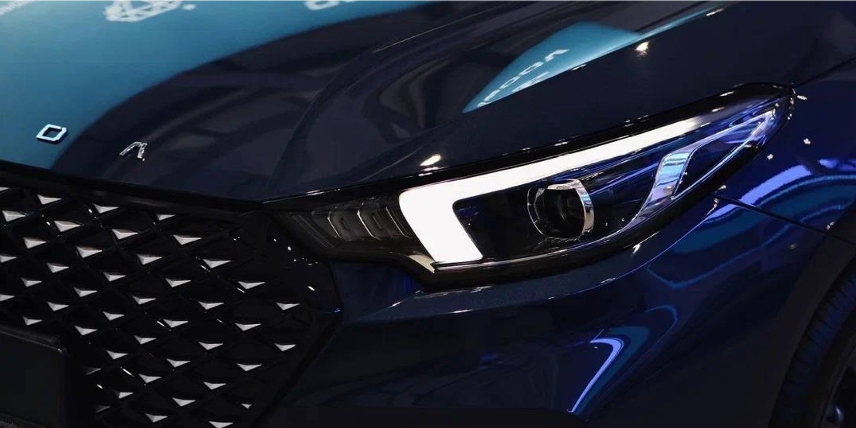 ТОП-5 ФУНКЦИЙ АВТОМОБИЛЬНЫХ АССИСТЕНТОВ OMODA C5, О КОТОРЫХ ВЫ ДОЛЖНЫ ЗНАТЬ!
