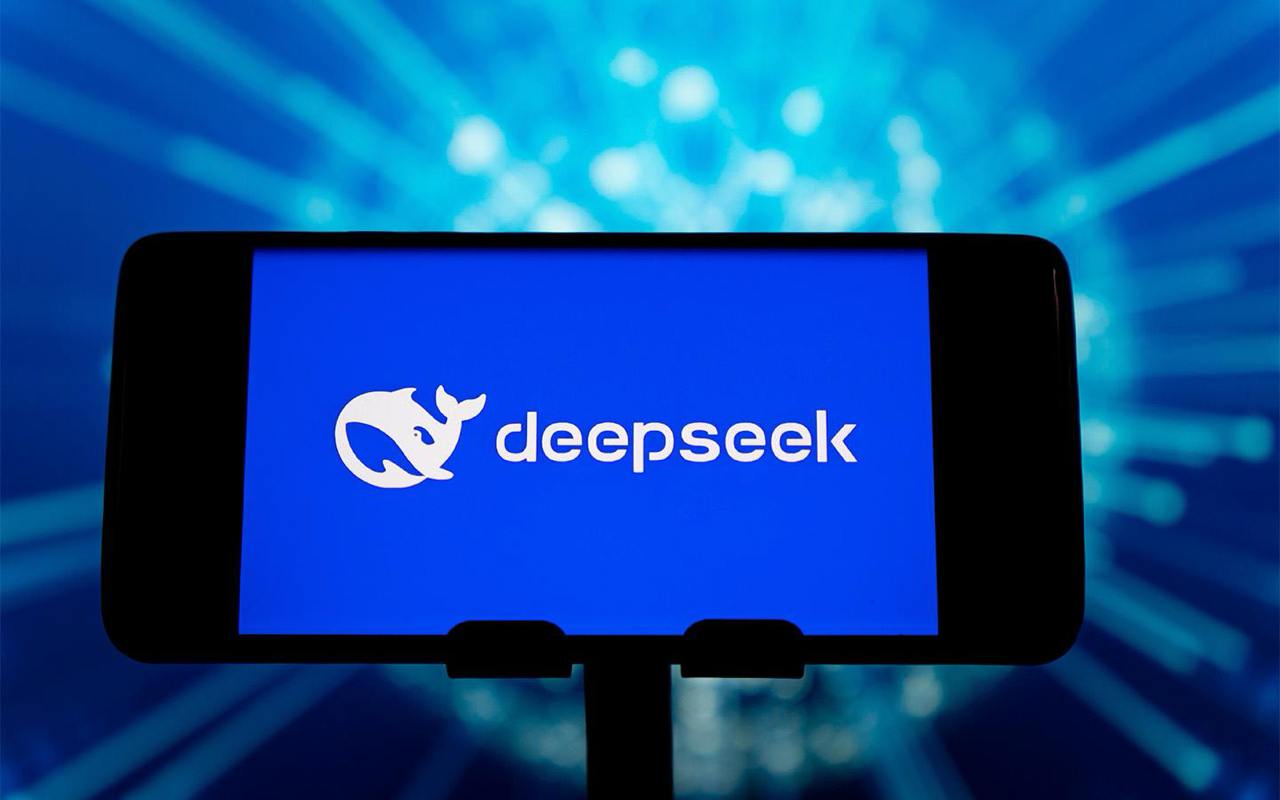 Нейросеть DeepSeek интегрируют в автомобили Omoda и Jaecoo 