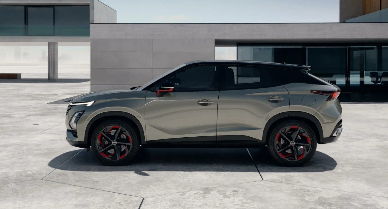 Как открыть бензобак на автомобилях OMODA