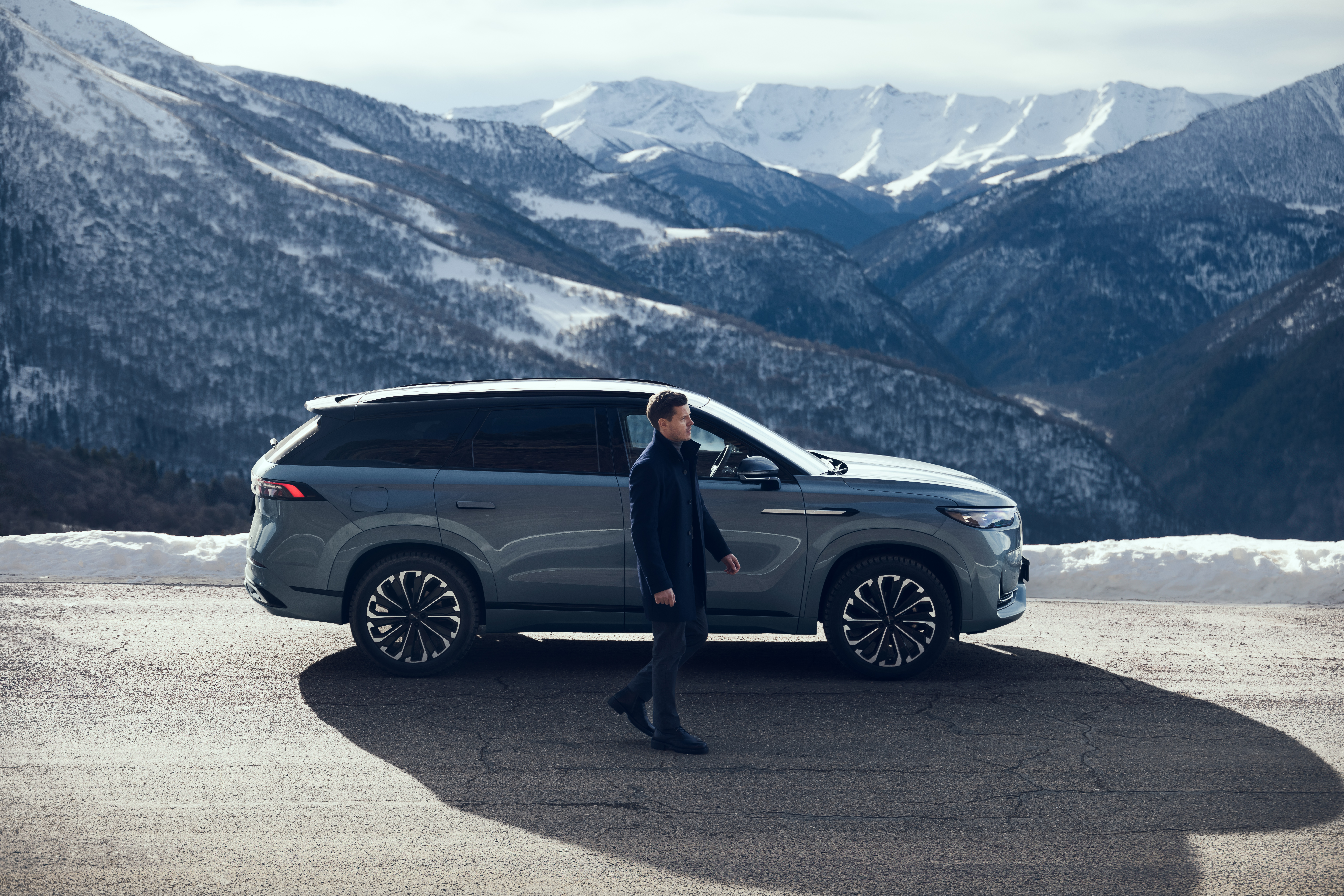 Всех женщин мира с праздником весны!