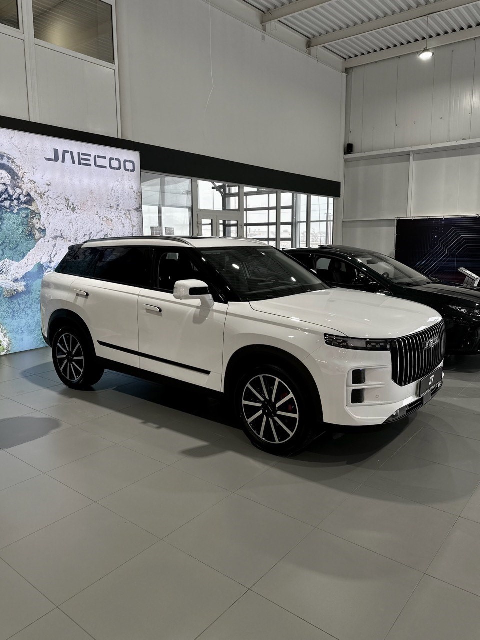 JAECOO J7 — обладатель премии «ТОП-5 АВТО» в номинации «Компактный кроссовер»