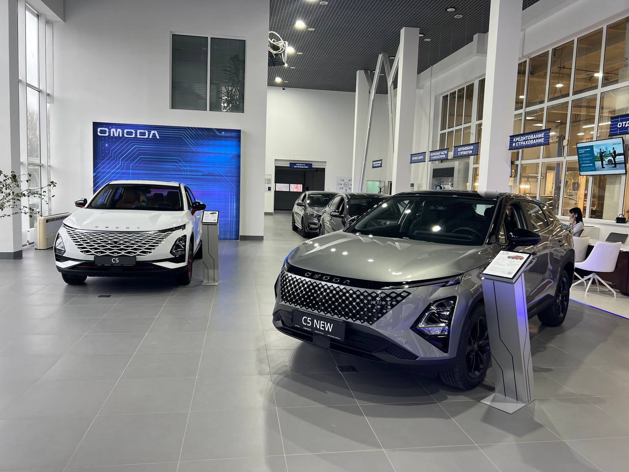 Программа TRADE-IN в нашем дилерском центре АВТОФАН — это идеальное решение для вас!  