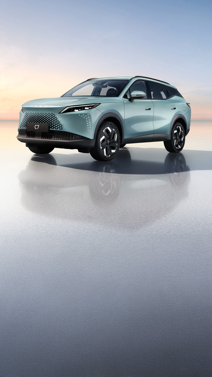 Новый OMODA C7<br>От создателей будущего<br>от 3 399 900 ₽⁸