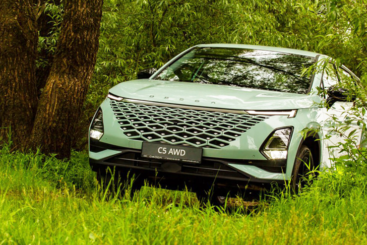 Поздравляем с майскими праздниками!