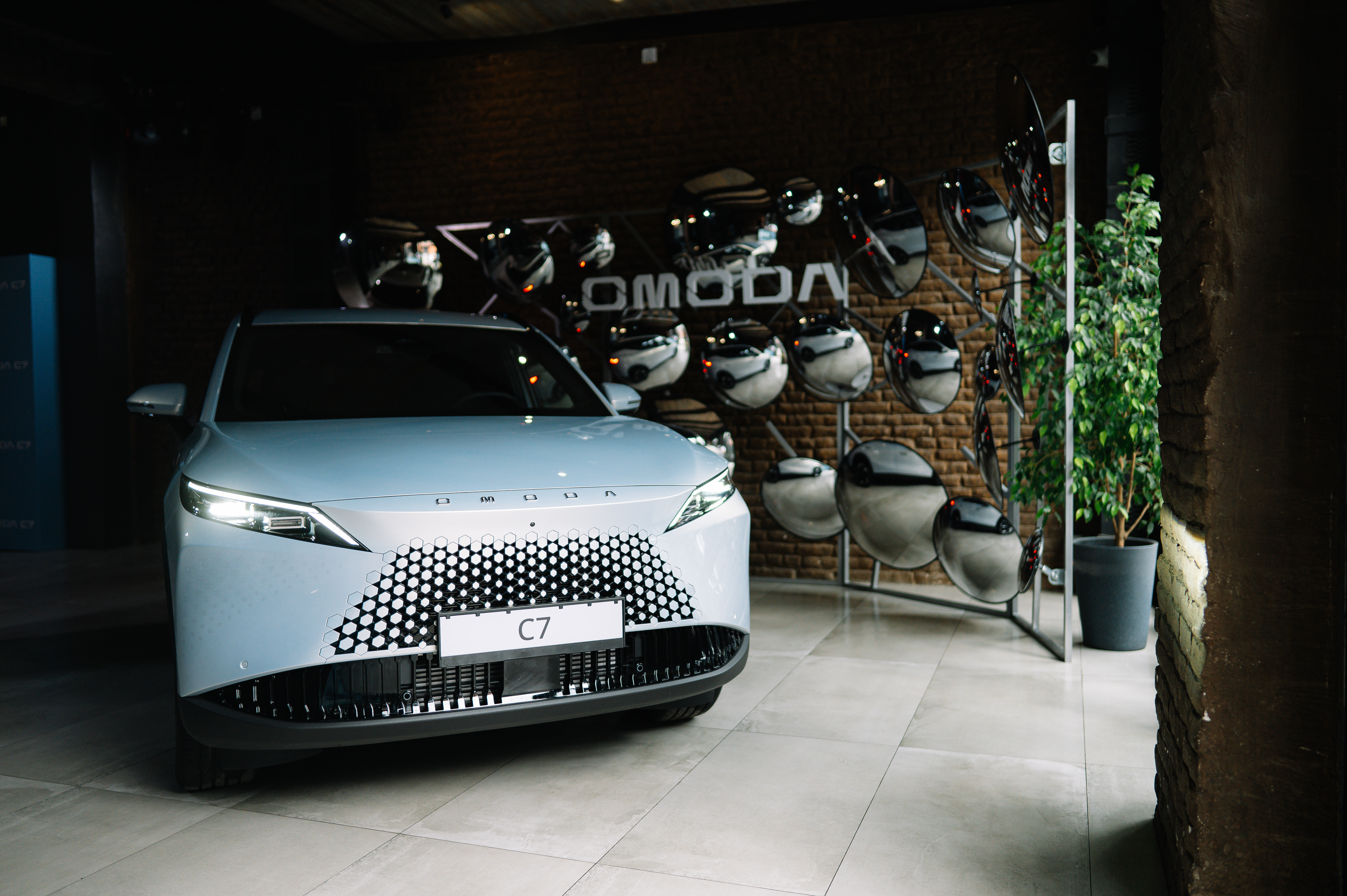  Старт продаж OMODA C7