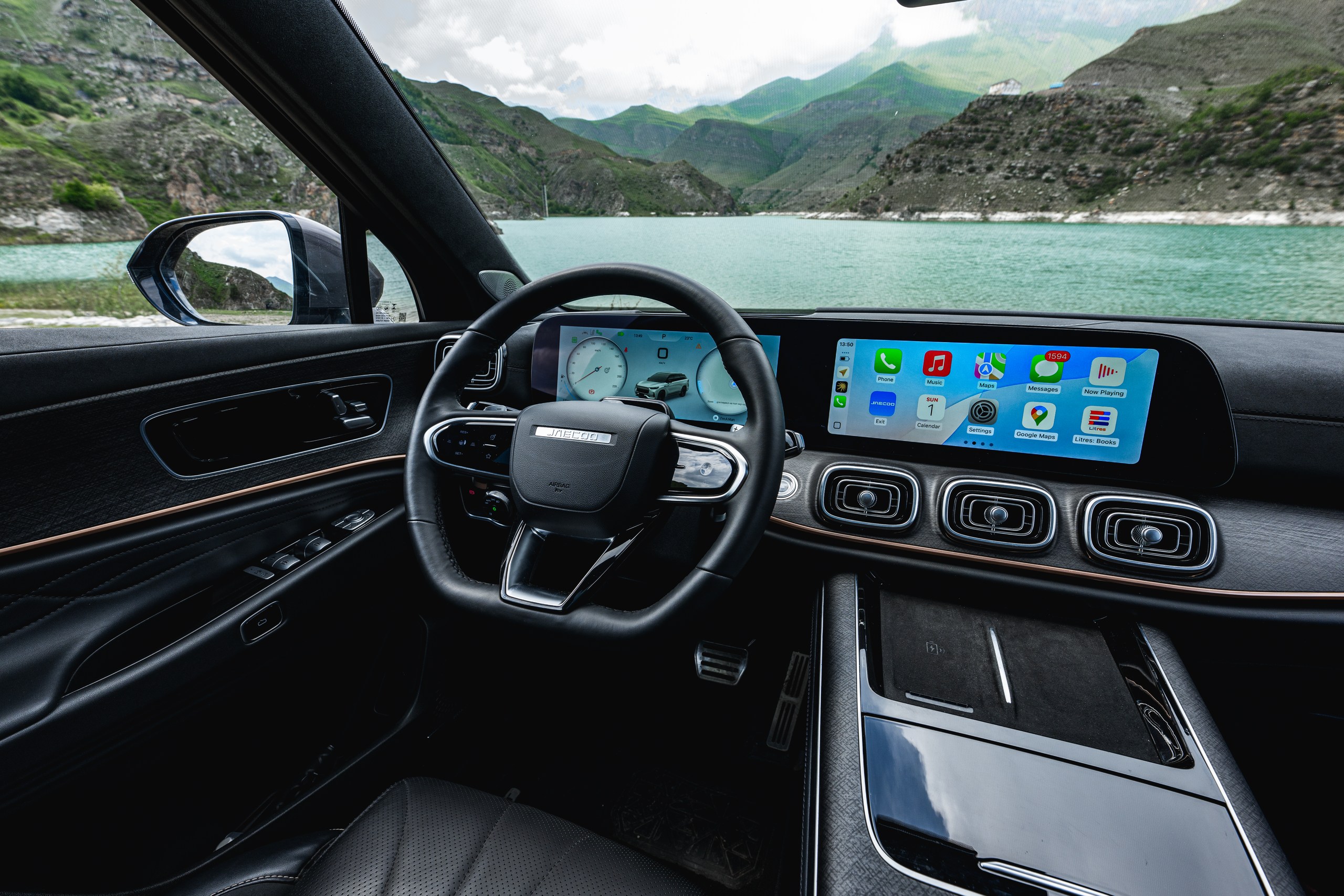 КАК МУЗЫКА ВЛИЯЕТ НА СТИЛ ВОЖДЕНИЯ?