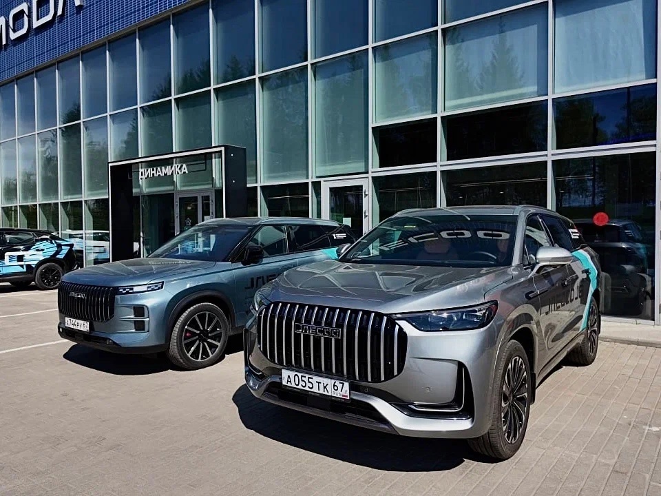 Выбираем фаворита: JAECOO J7 или JAECOO J8?