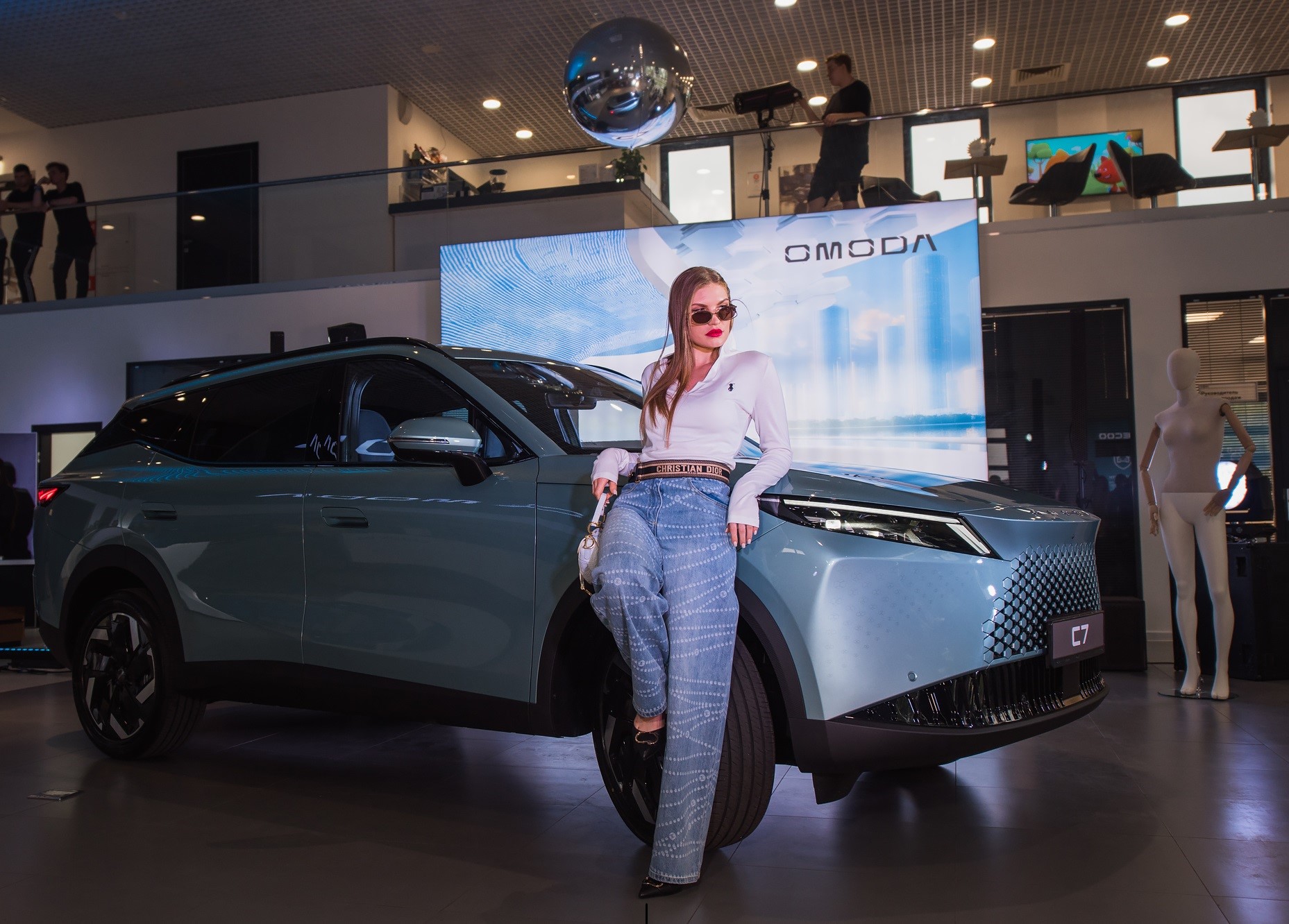 OMODA C7 — кроссовер, с которым возможность заглянуть в будущее стала реальностью!