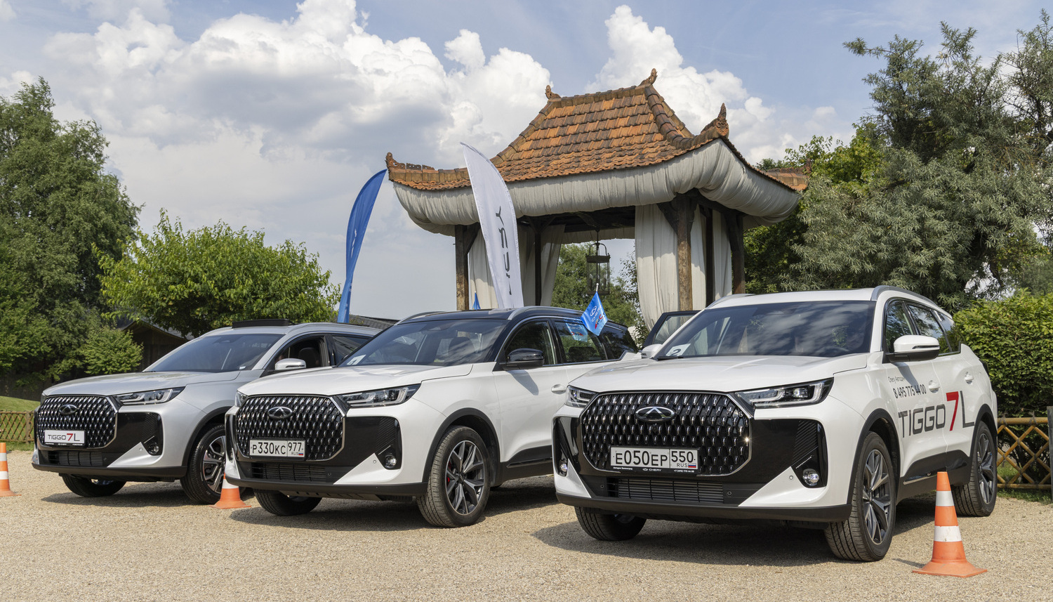 CHERY Family Day в Москве и Санкт-Петербурге: полёты на вертолёте, семейные развлечения и искренняя благодарность владельцам.