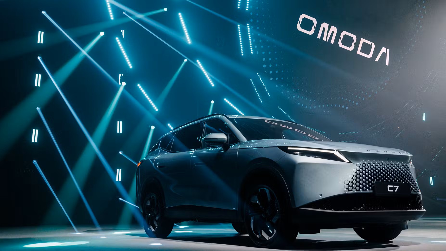 OMODA C7 – новый флагманский кроссовер: стиль, технологии и комфорт в одном авто
