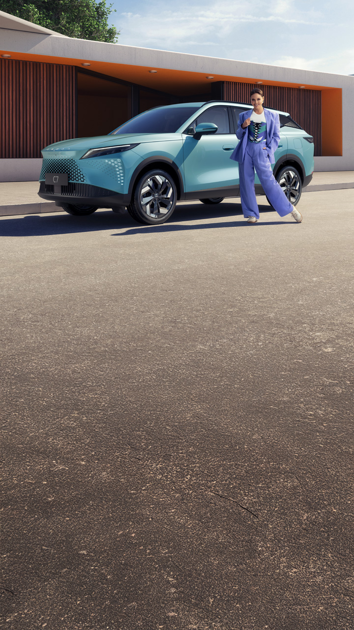 Новый OMODA C7<br>От создателей будущего<br>ОТ 2 909 900 ₽*