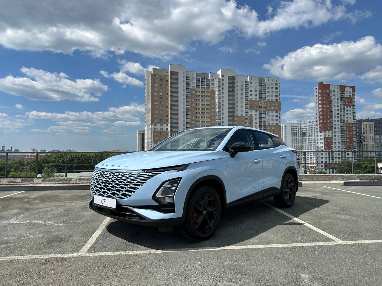 OMODA c выгодой в ГЛАЗУРИТЕ