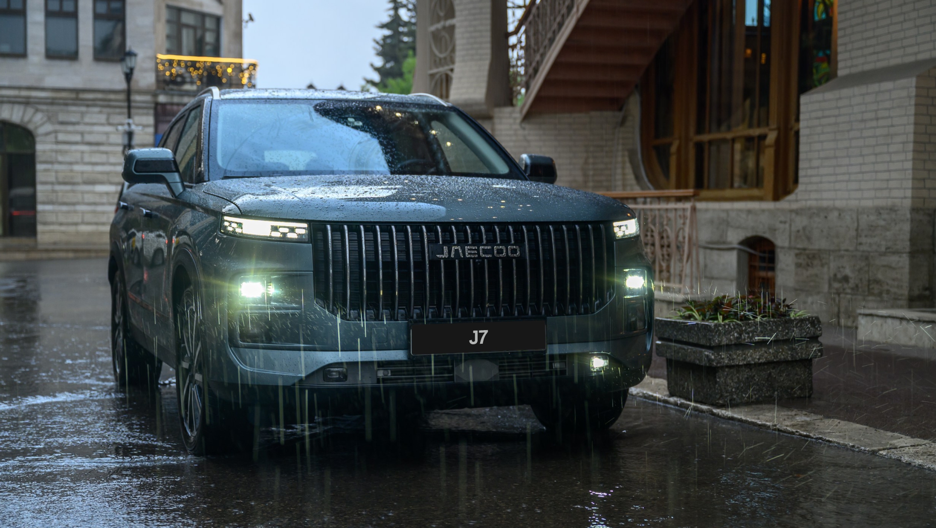 Как подготовить автомобиль JAECOO к осени?