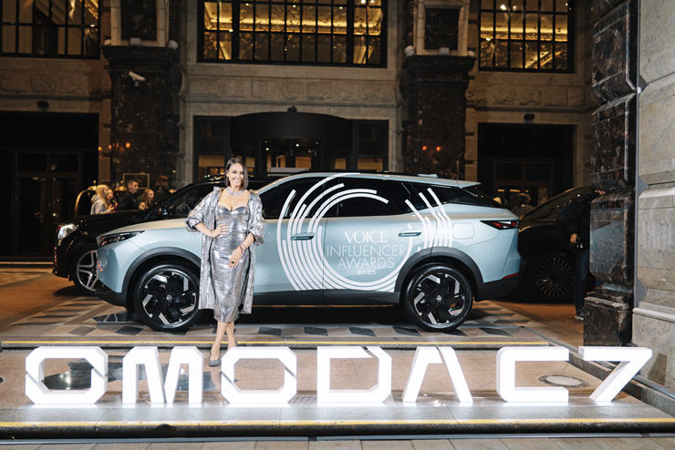 OMODA C7 в объективе VOICE: от звезды экрана до выбора «дерзкой телеведущей»!