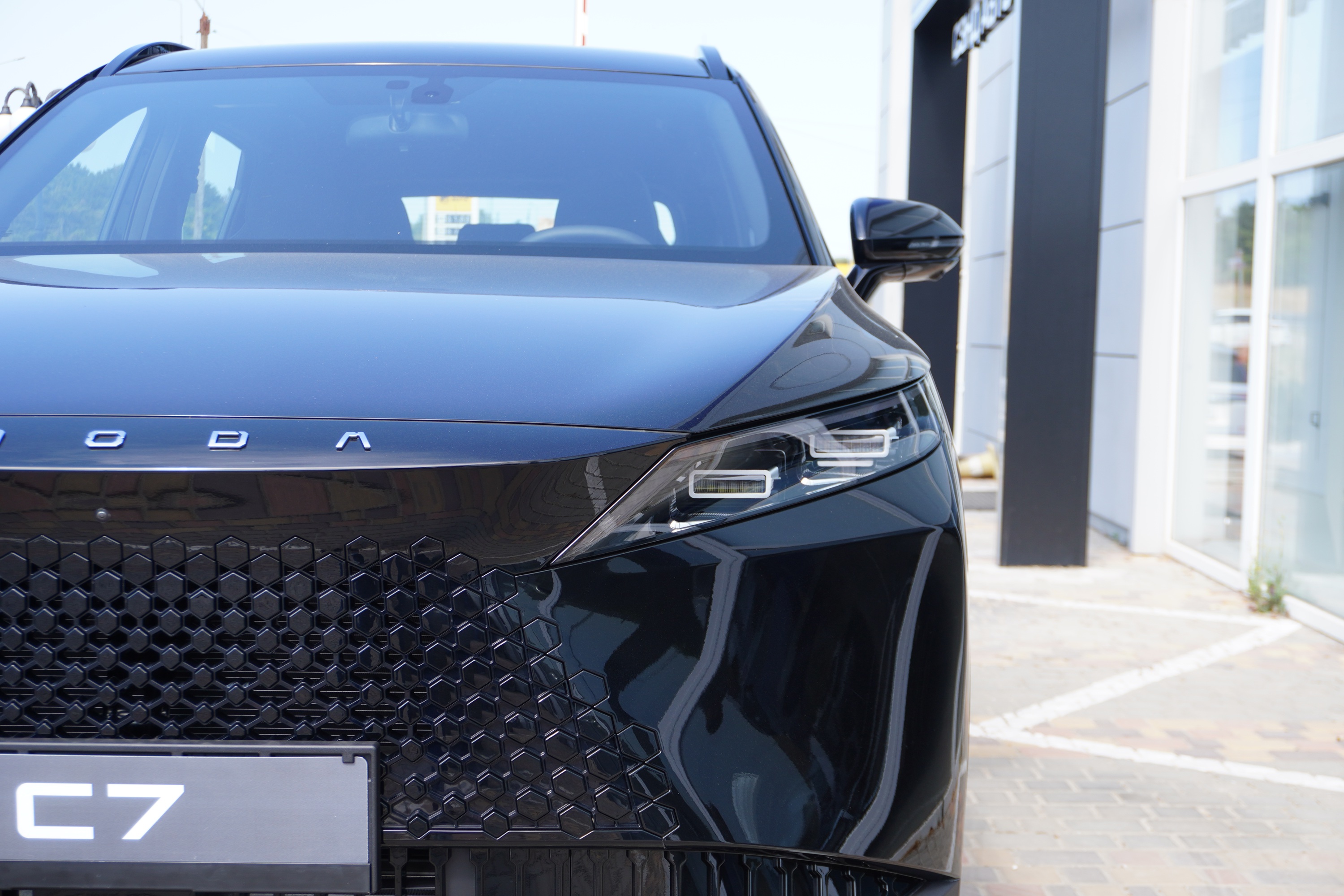 OMODA C5 и OMODA C7: идеальные кроссоверы для Крыма и Севастополя